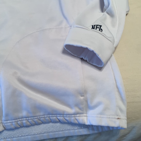 Women’s Patriots Sweatshirt - Picture 5 of 9